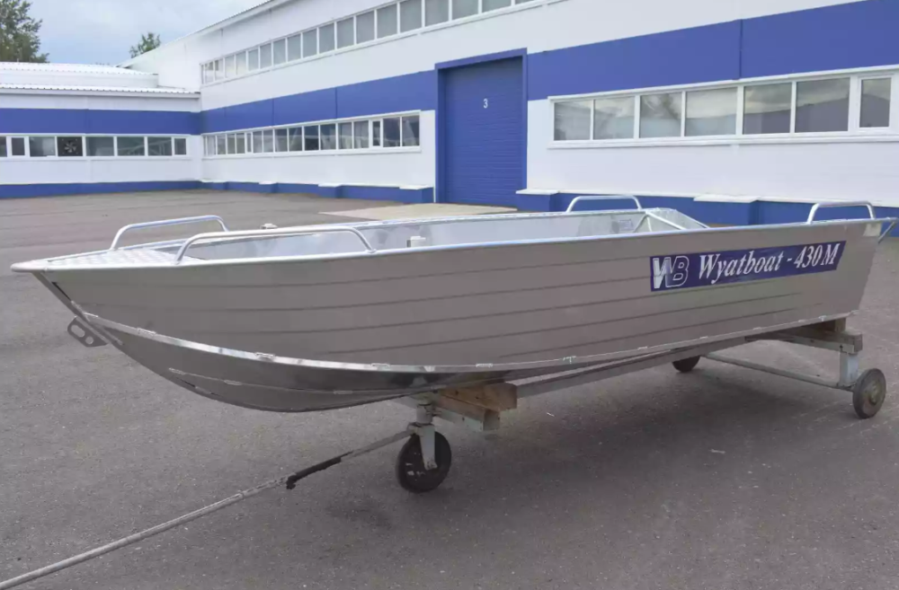 Алюминиевая лодка  Wyatboat-430М в Туапсе