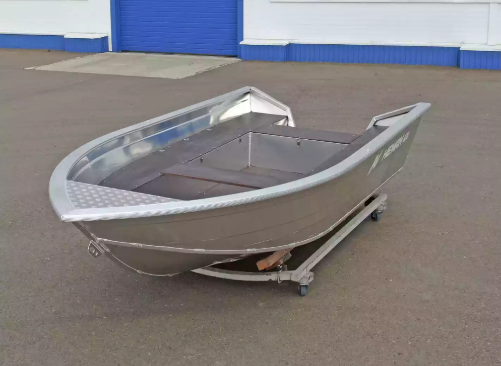 Алюминиевая лодка  Неман-420 в Туапсе