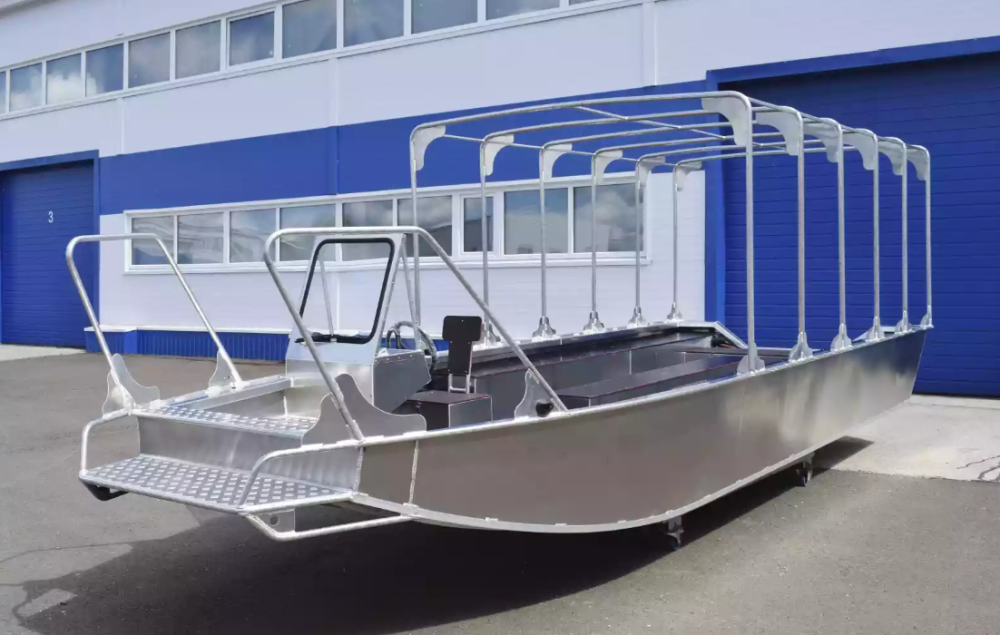 Алюминиевая лодка Wyatboat-600 в Туапсе