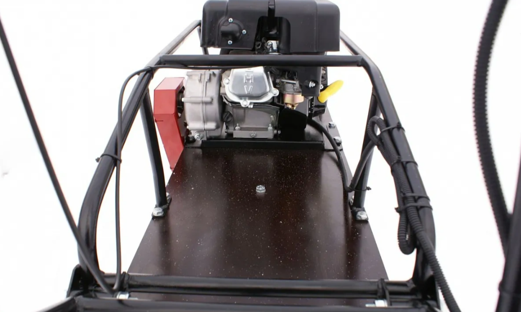 Мотобуксировщик БТС «МАЛЕК» 380/7 БЕЗ э/зап. Б/У в Туапсе