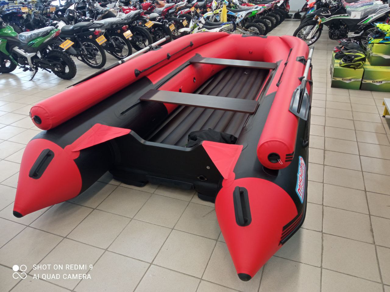 Лодка MISHIMO RIVER FJET PRO 410  под водомет в Туапсе