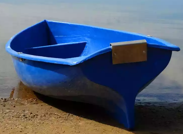 Стеклопластиковая лодка Омуль в Туапсе