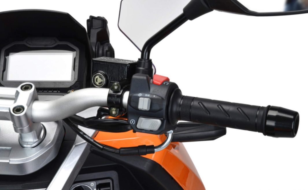 Скутер MOTOLAND (МОТОЛЕНД) T-MAX 150 в Туапсе