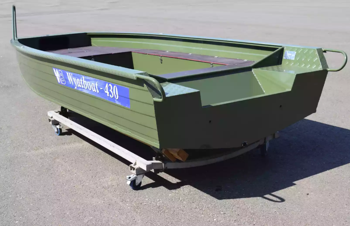 Алюминиевая лодка  Wyatboat-430 Master Fish в Туапсе