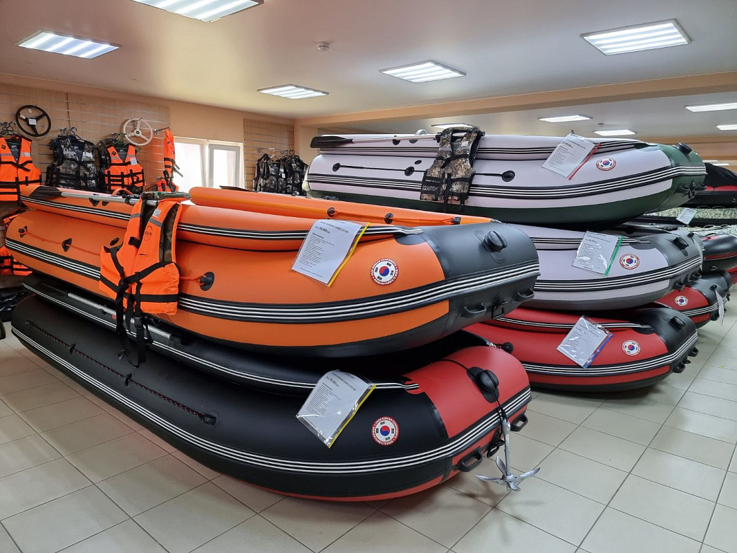 Лодка MISHIMO FAMILY LITE DF 400 в Туапсе