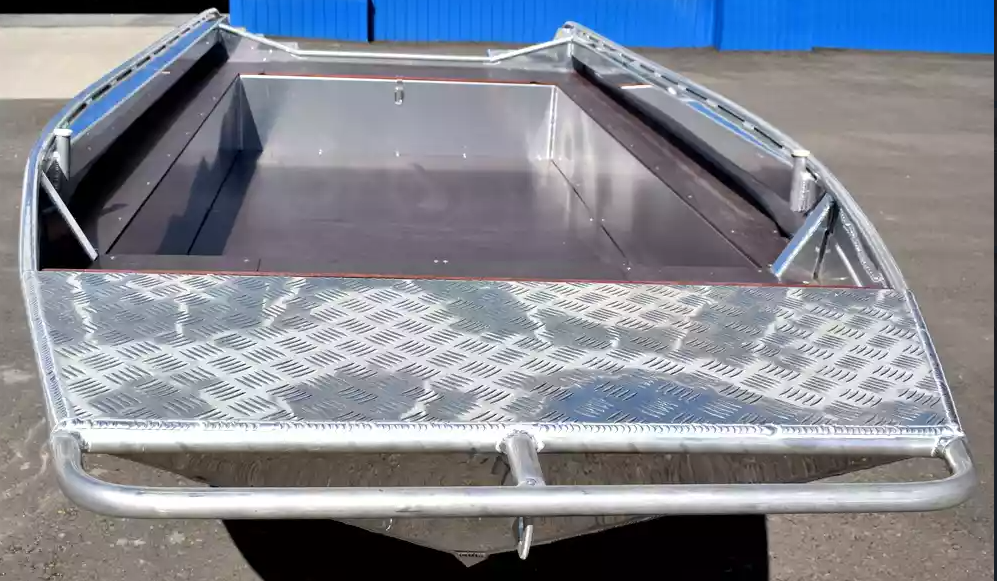 Алюминиевая лодка  Wyatboat-430 Master в Туапсе