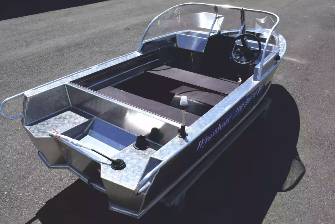Алюминиевая лодка Wyatboat-390 DCM в Туапсе