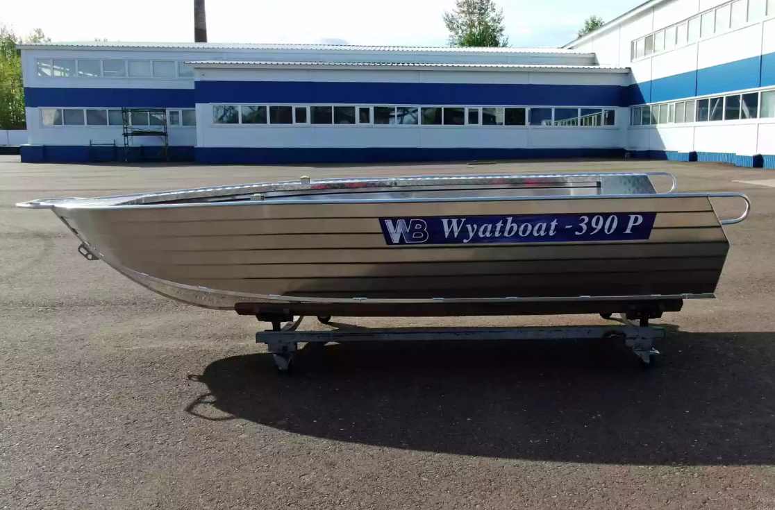 Алюминиевая лодка Wyatboat-390РМ увеличенный борт в Туапсе