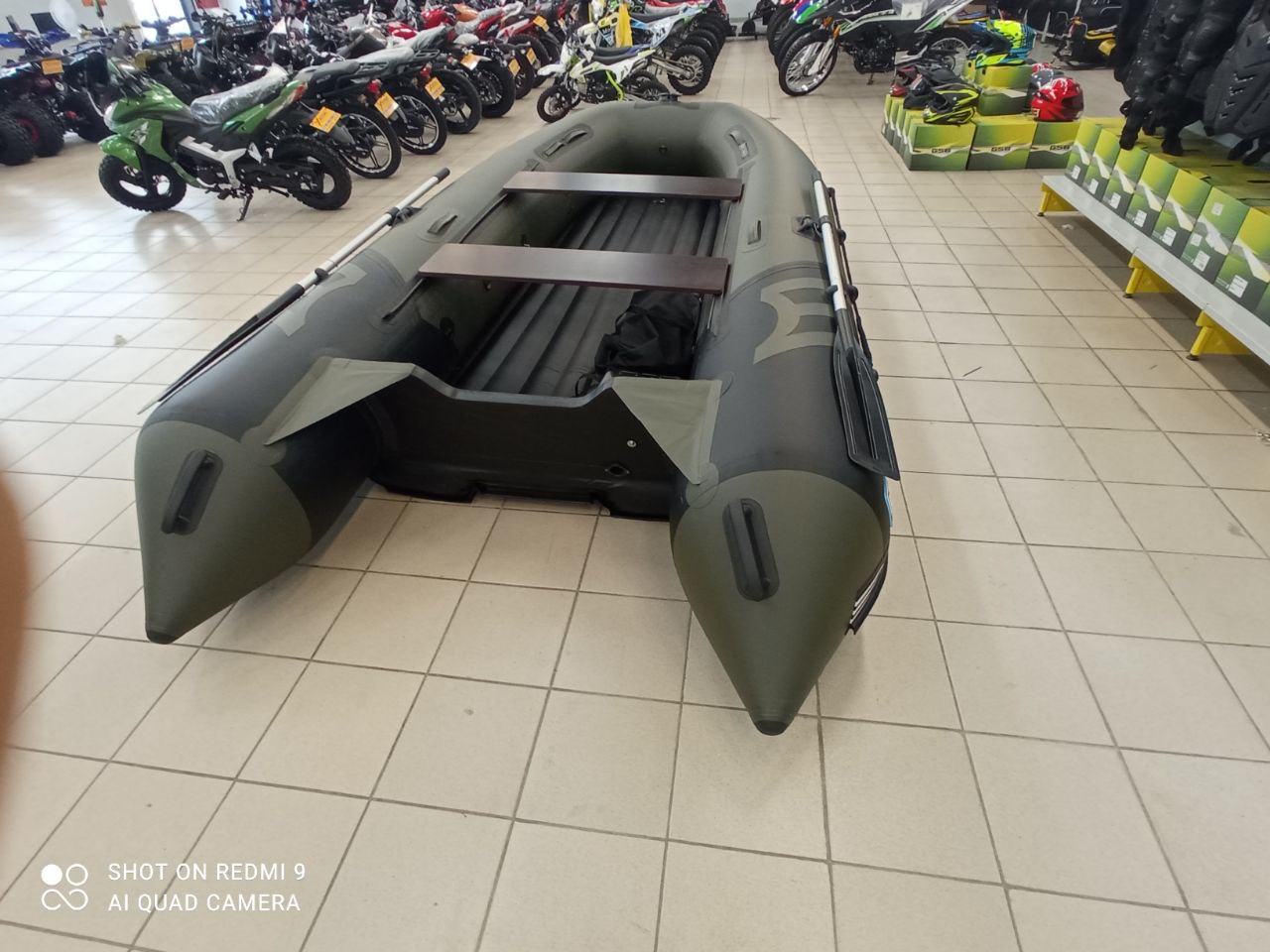 Лодка MISHIMO RIVER JET 390 под водомет в Туапсе