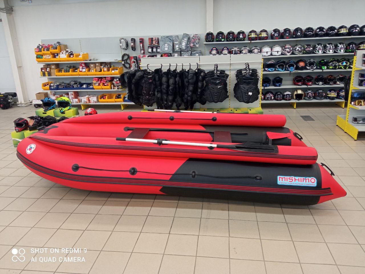 Лодка MISHIMO RIVER FJET PRO 410  под водомет в Туапсе