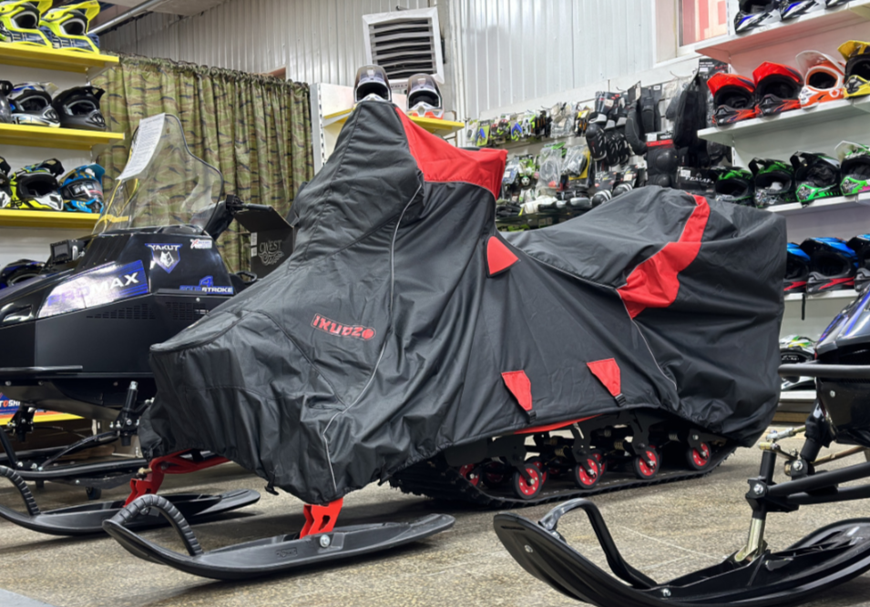 Чехол транспорт. снегохода IKUDZO HUNTER черно-красный Оксфорд ПРЕМИУМ качества с лого IKUDZO в Туапсе