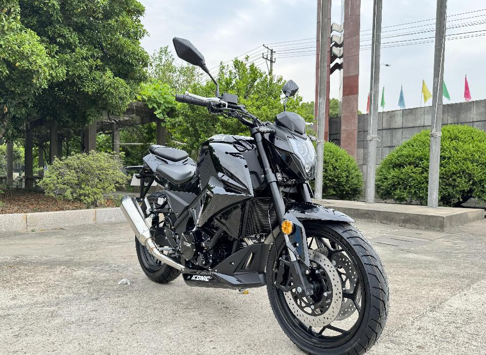 Мотоцикл TMBK Iconic 400cc в Туапсе