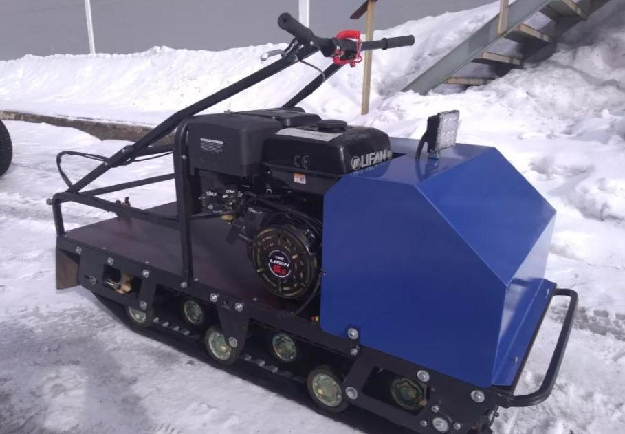 Мотобуксировщик AhtaR ЗИМА с реверсом (задний ход) в Туапсе