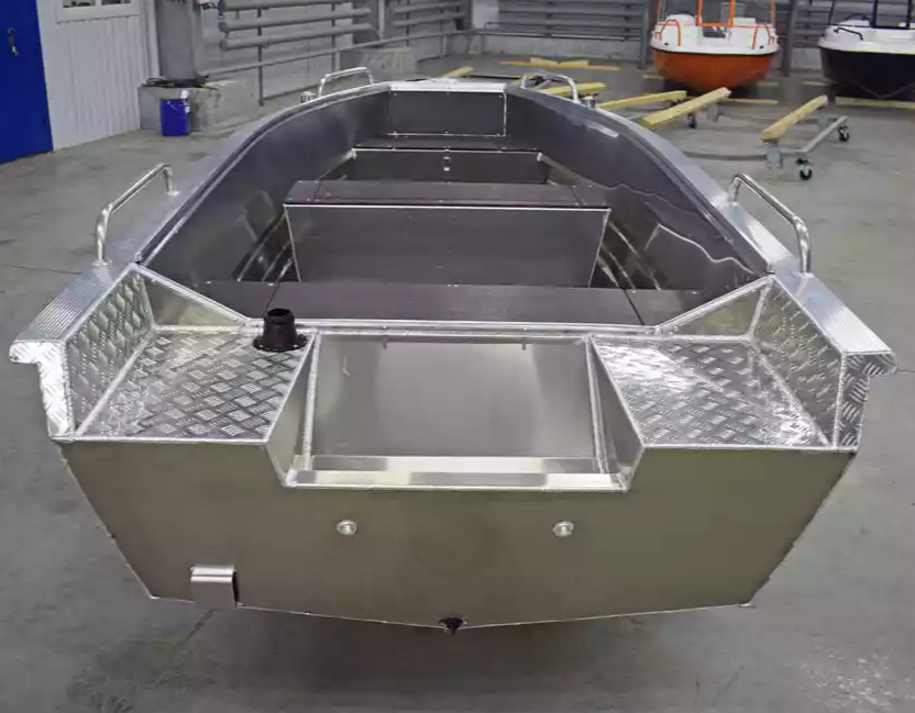 Алюминиевая лодка  Wyatboat-430 Р в Туапсе