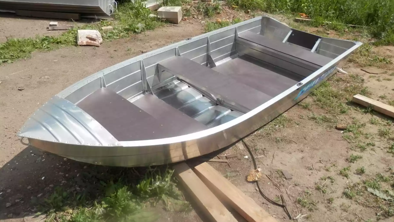 Алюминиевая лодка Вятка-Профи 32 в Туапсе