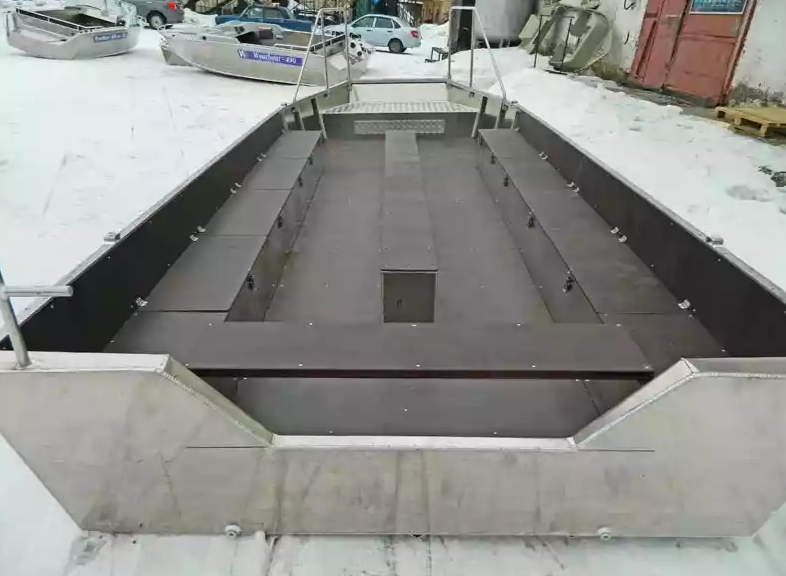 Алюминиевая лодка Wyatboat-600 в Туапсе