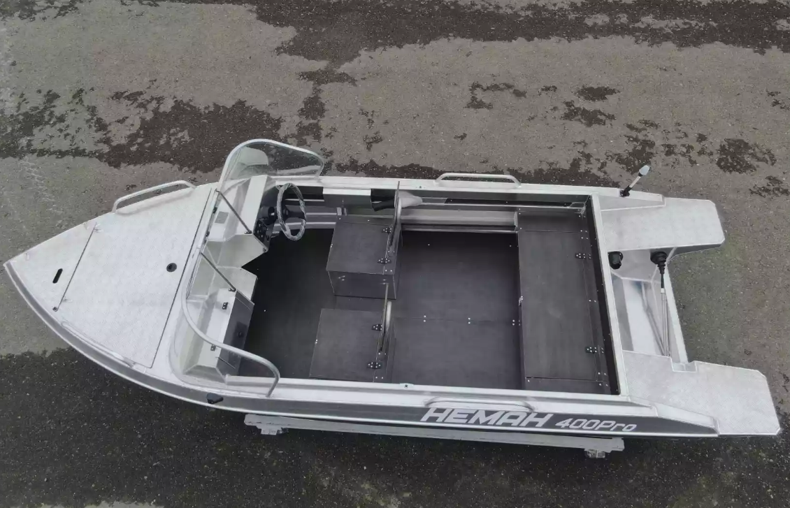 Алюминиевая лодка  Neman-400 PRO в Туапсе