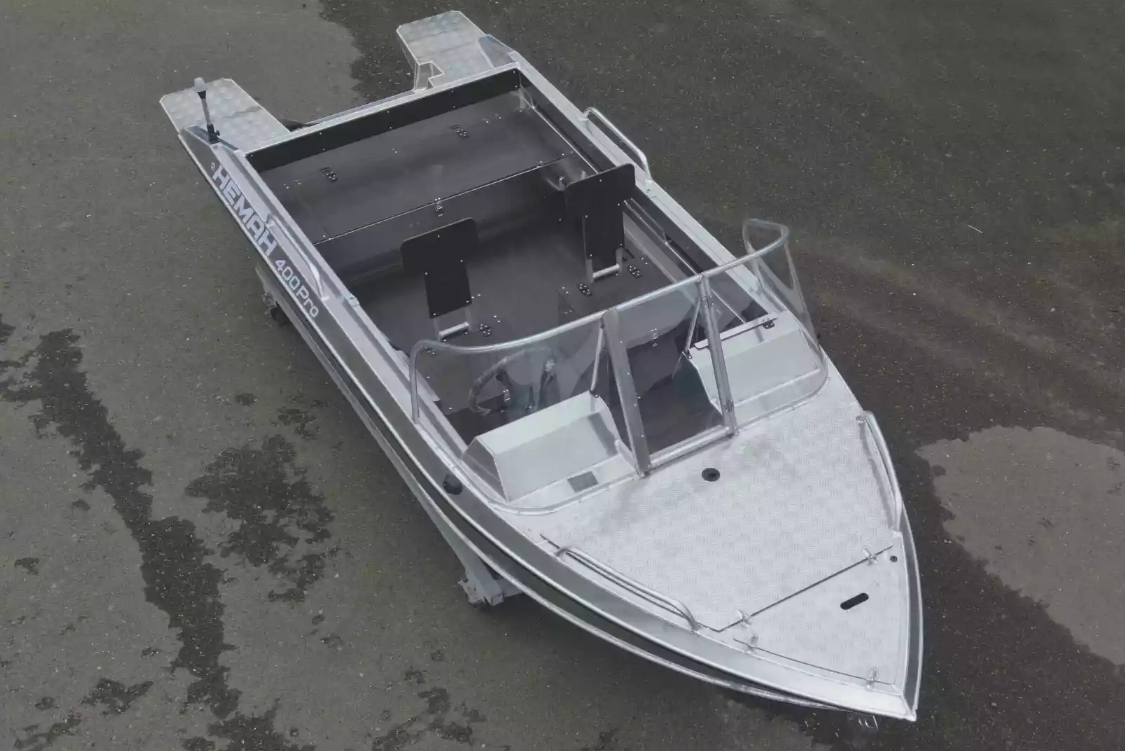 Алюминиевая лодка  Neman-400 PRO в Туапсе