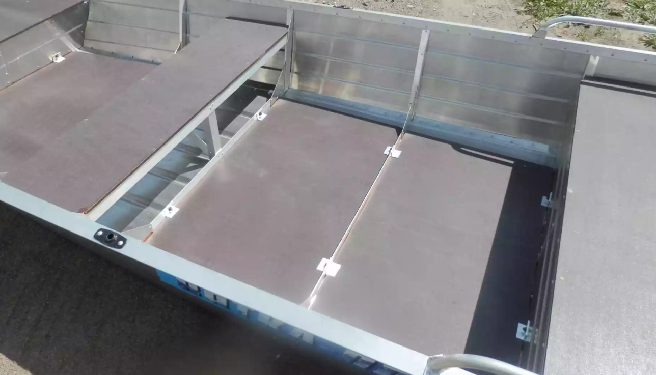 Алюминиевая лодка Вятка-Профи 32 в Туапсе