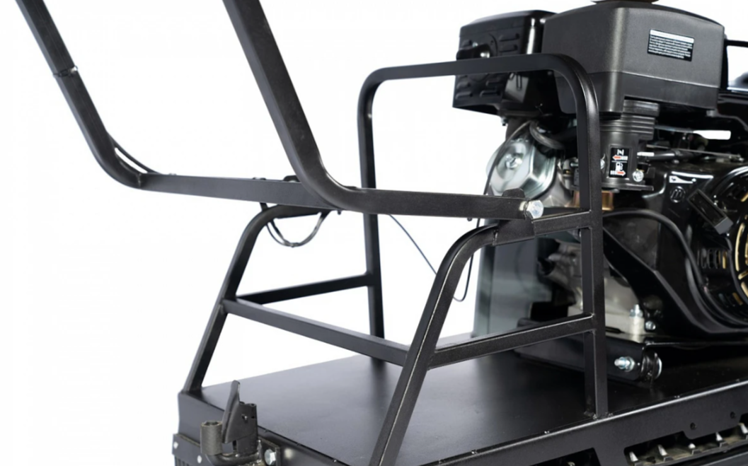 Мотобуксировщик БУРЛАК-M2 LFS 9 л.с. с эл/зап (передний привод, склизы) в Туапсе