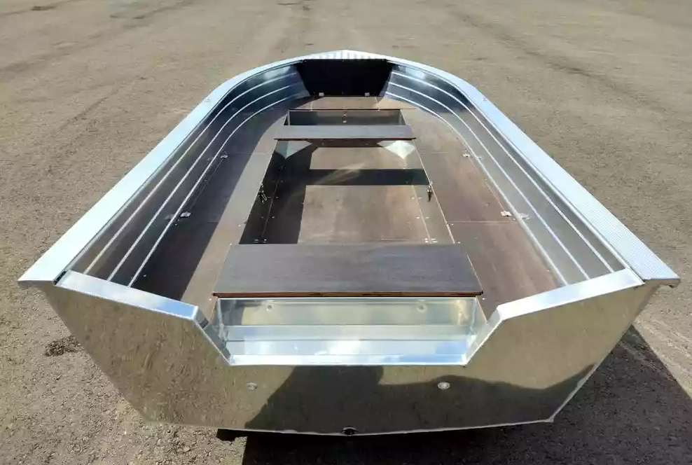 Алюминиевая лодка Неман-400 в Туапсе