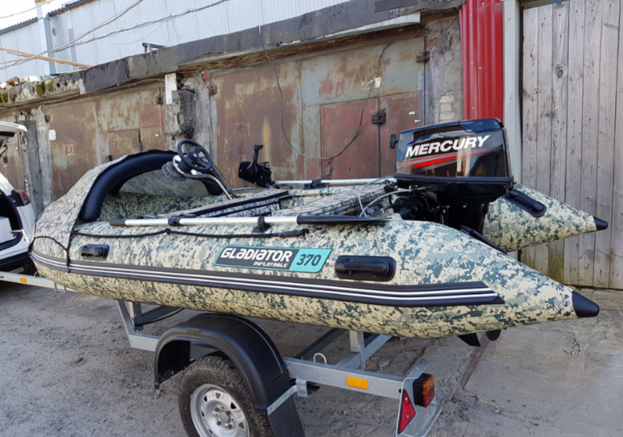 НАДУВНАЯ ЛОДКА GLADIATOR C370AL в Туапсе