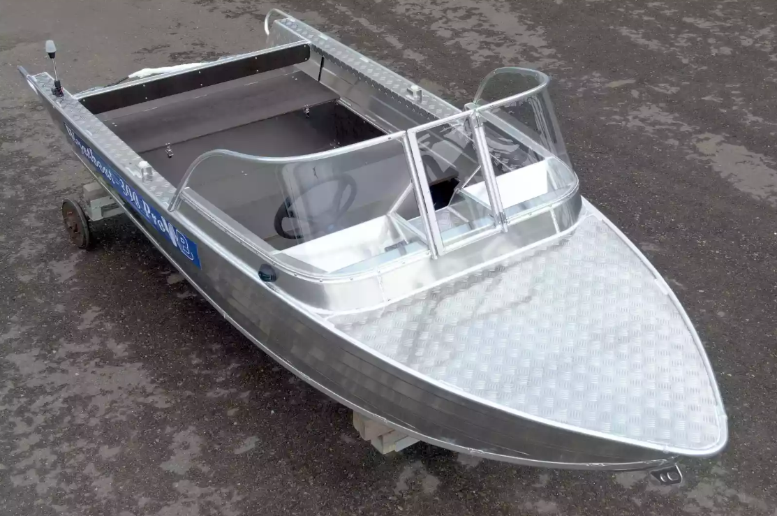 Алюминиевая лодка Wyatboat-390 Pro в Туапсе