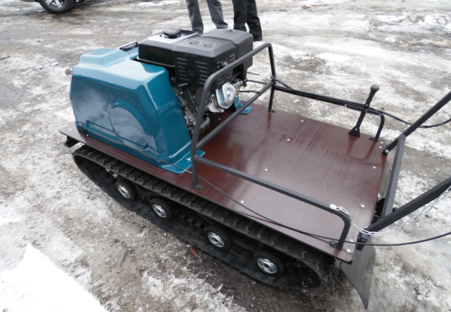 Мотобуксировщик AhtaR LR13 с реверс-вариатором Буран (задний ход) в Туапсе