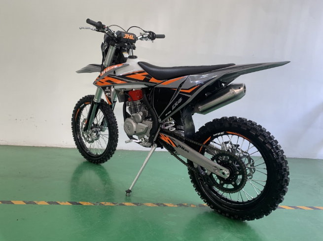 Мотоцикл JHLMOTO JHL LX4 CB300RL (175FMN) в Туапсе