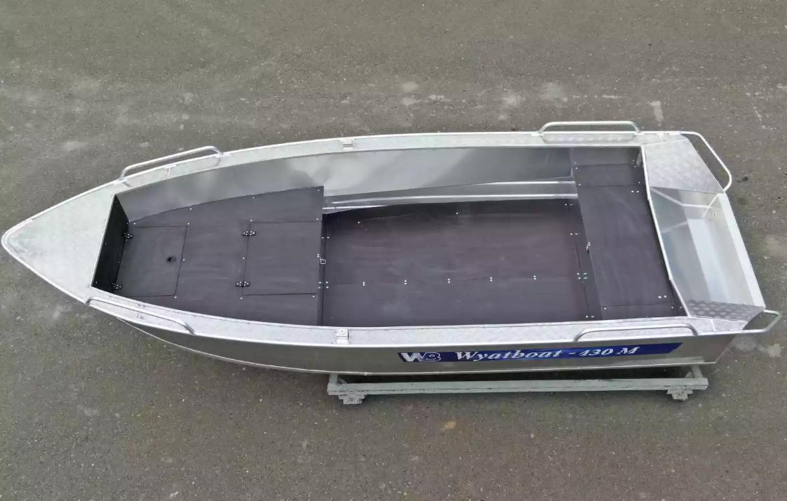 Алюминиевая лодка  Wyatboat-430М FISH в Туапсе
