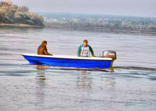 Стеклопластиковая лодка Wyatboat 430 тримаран в Туапсе