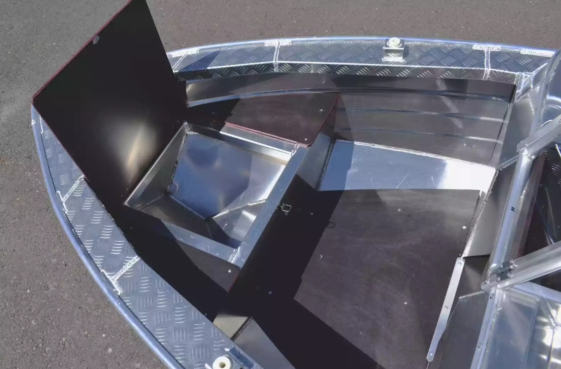 Алюминиевая лодка Wyatboat-390 DCM в Туапсе