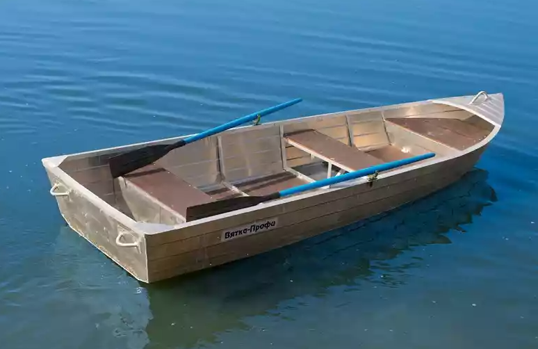Алюминиевая лодка Вятка-Профи 32 в Туапсе
