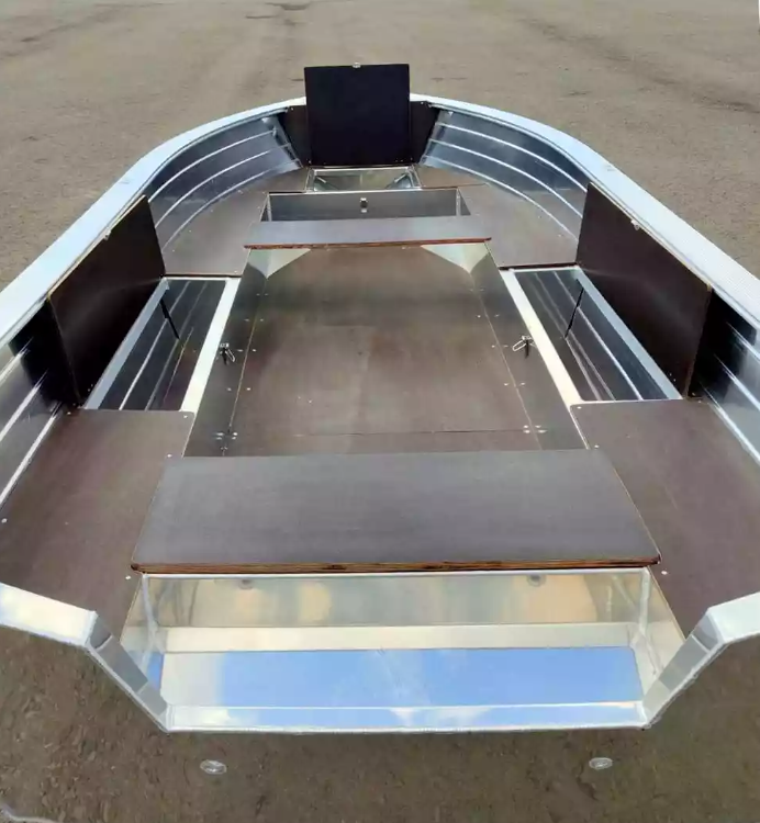 Алюминиевая лодка Неман-400 в Туапсе