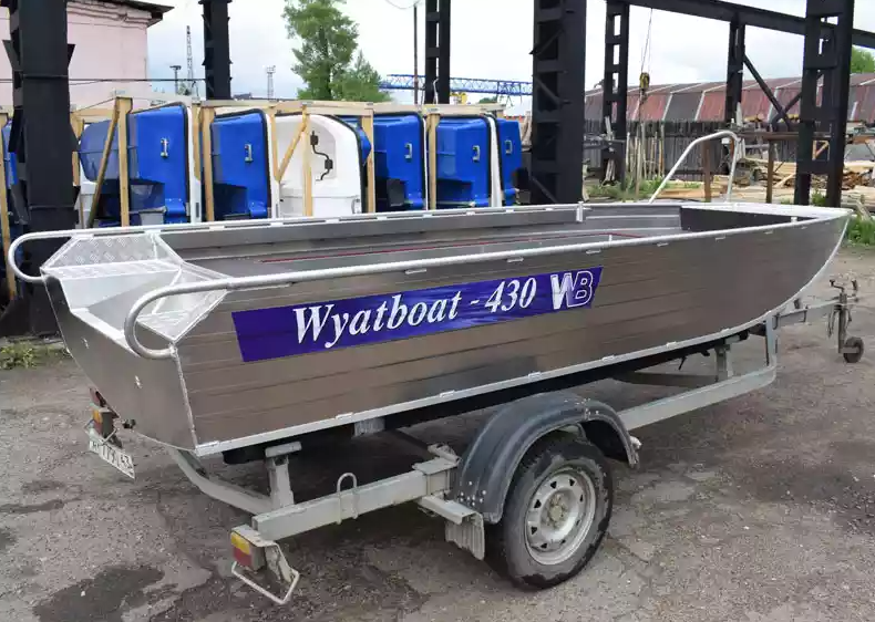 Алюминиевая лодка  Wyatboat-430 Master в Туапсе