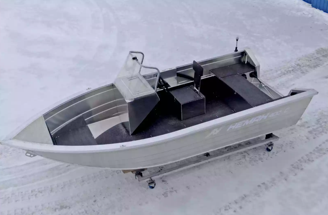 Алюминиевая лодка Неман-400 С в Туапсе