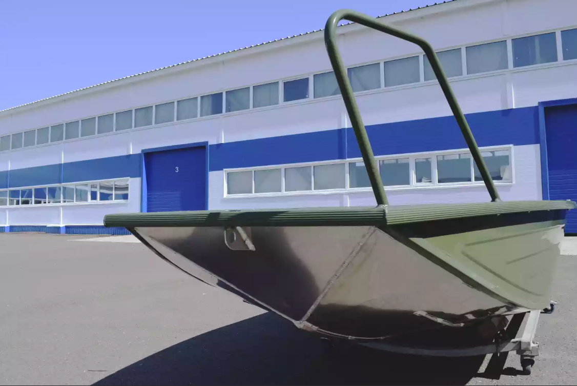 Алюминиевая лодка  Wyatboat-430 Master Fish в Туапсе