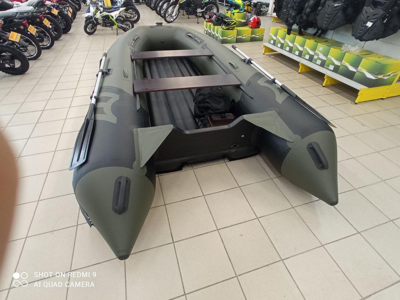 Лодка MISHIMO RIVER JET 390 под водомет в Туапсе