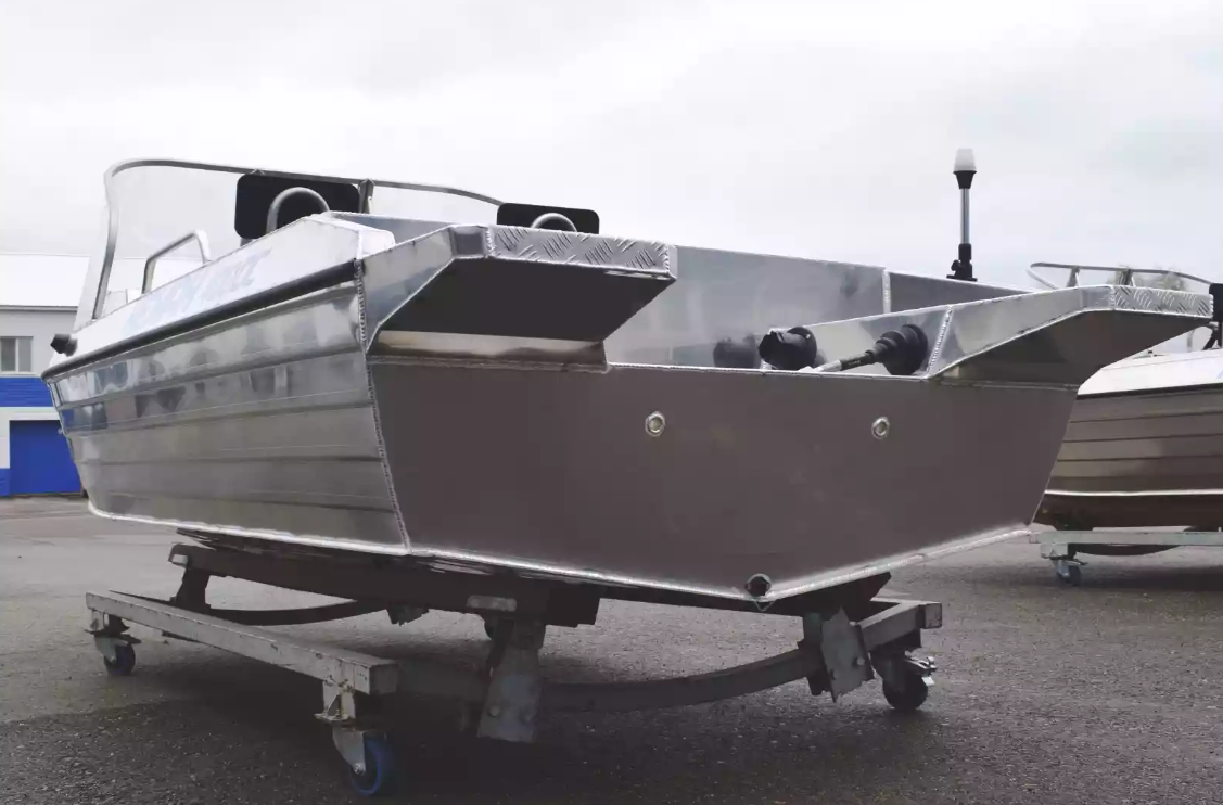 Алюминиевая лодка  Neman-400 DC в Туапсе
