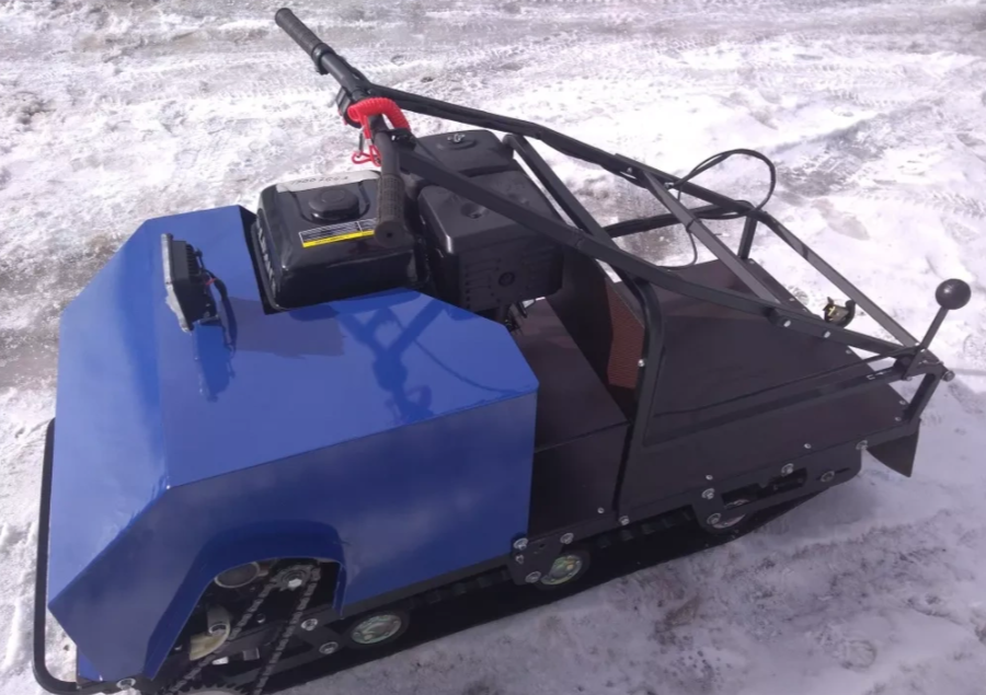 Мотобуксировщик AhtaR ЗИМА с реверсом (задний ход) в Туапсе