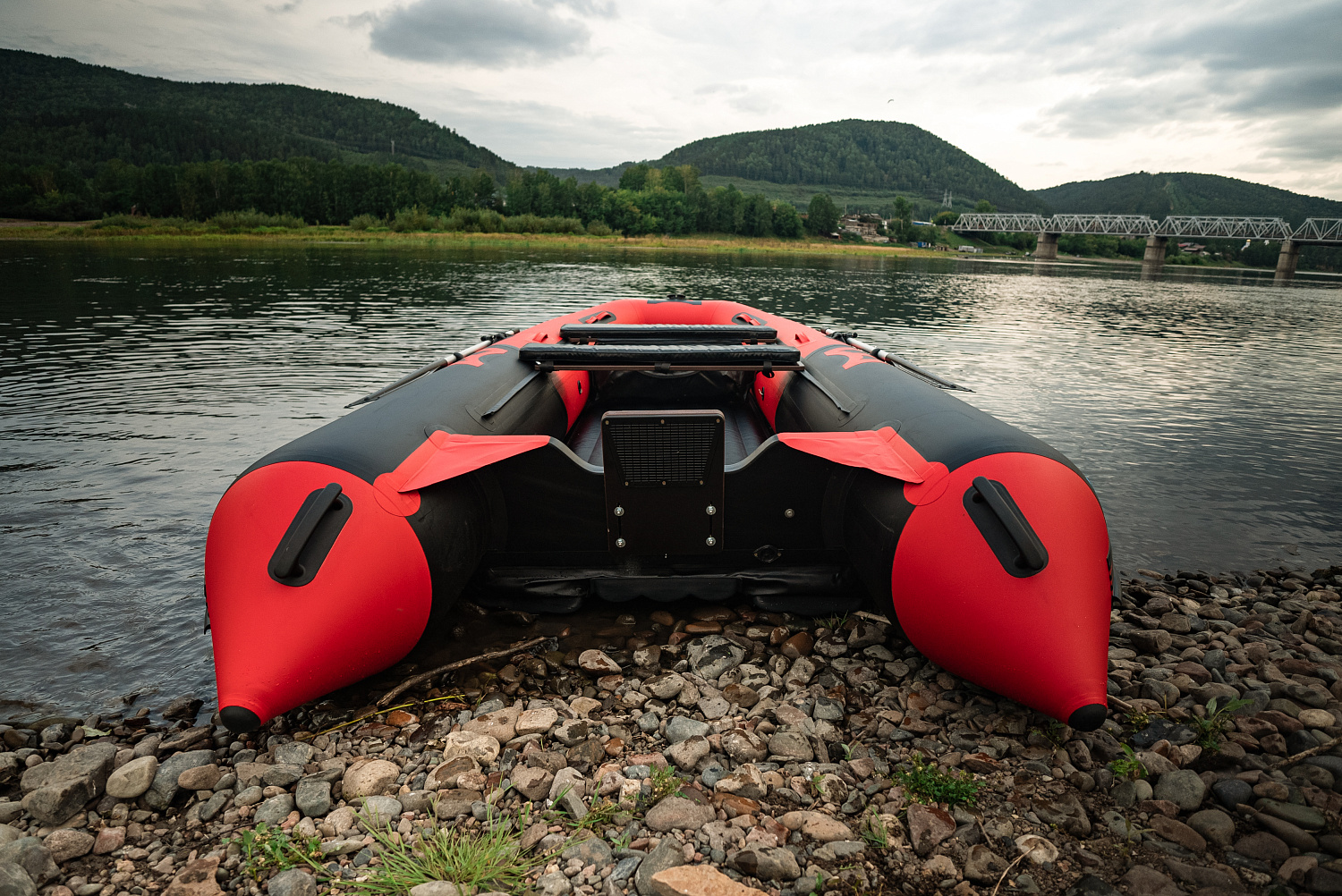 Лодка MISHIMO RIVER JET 390 под водомет в Туапсе