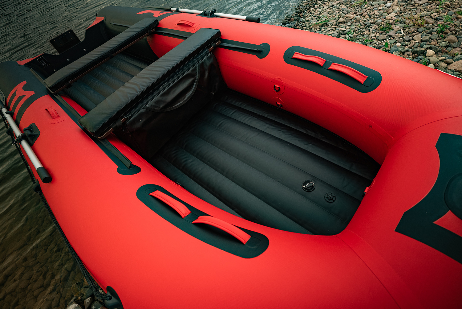 Лодка MISHIMO RIVER JET 390 под водомет в Туапсе