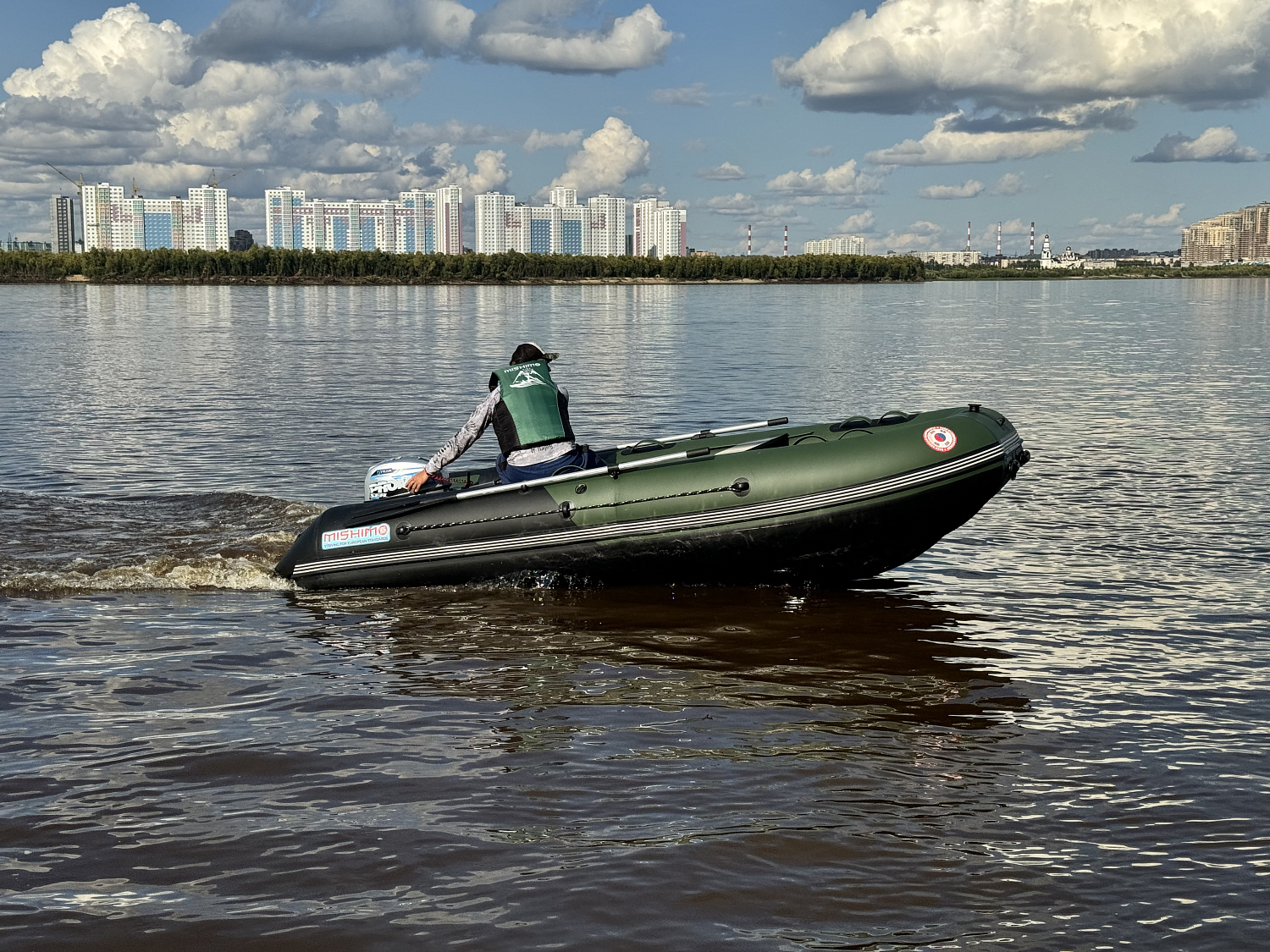 Лодка MISHIMO BIG FLOOR 440 в Туапсе