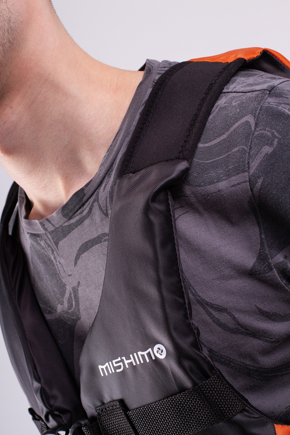 Жилет спасательный MISHIMO PRO Премиум качества Черно-оранжевый в Туапсе