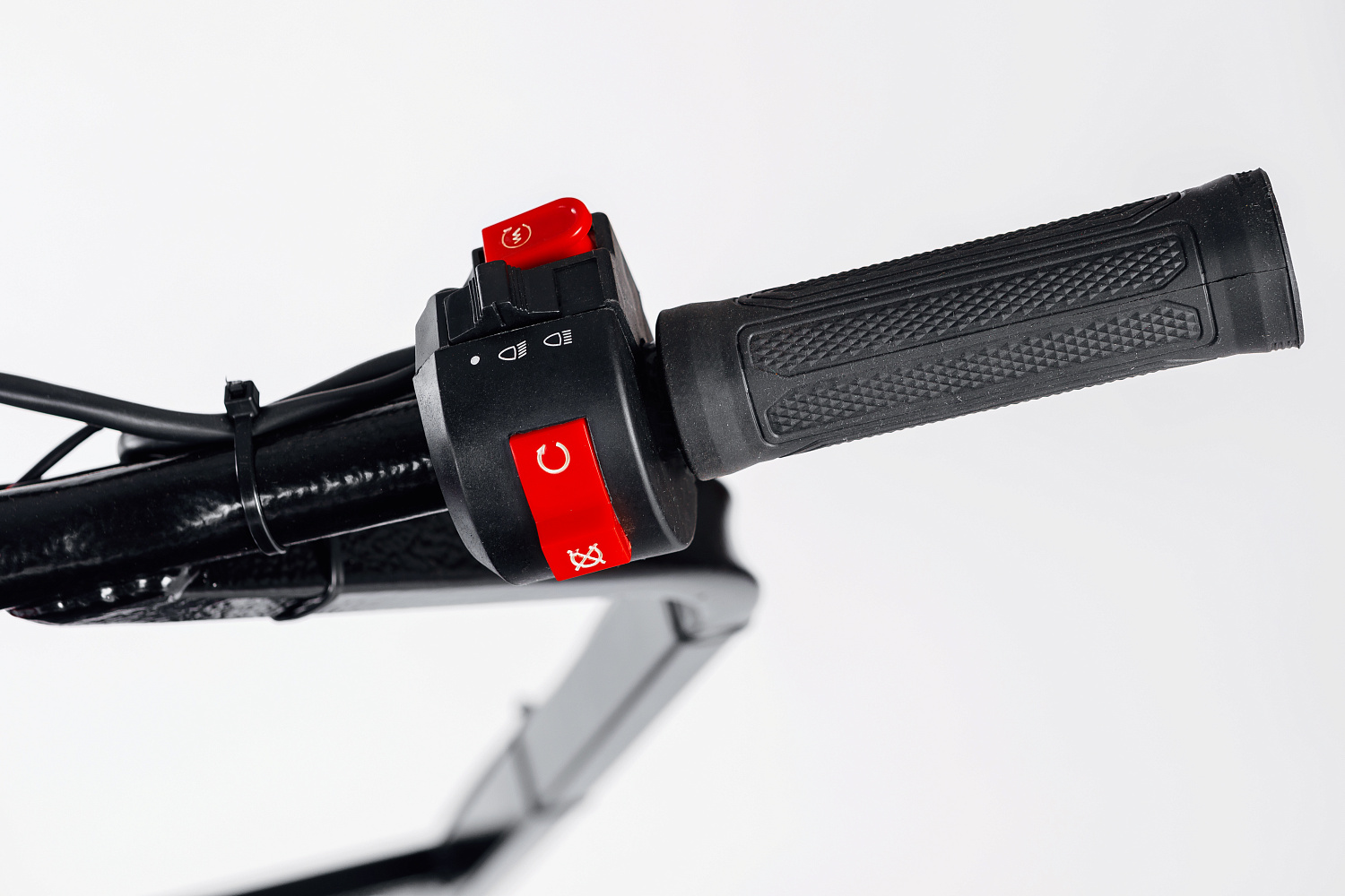 МОТОБУКСИРОВЩИК IKUDZO LONG 2.0 1700/500 EKR20 в Туапсе