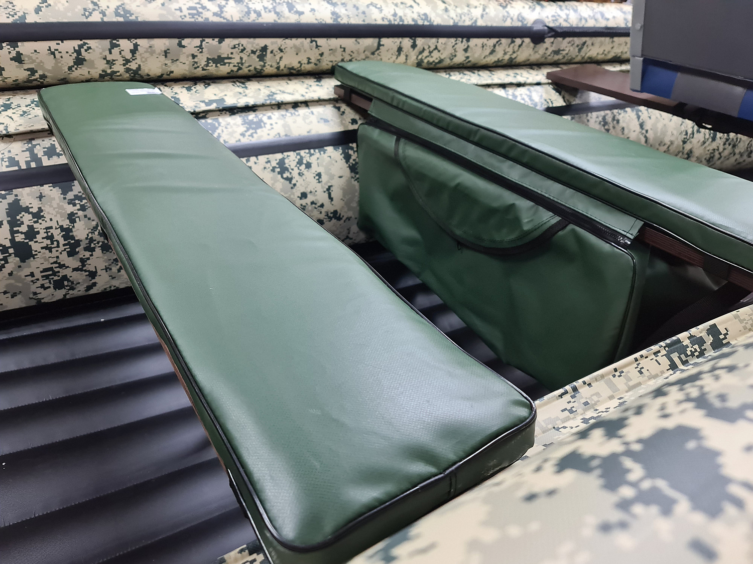 КОМПЛЕКТ МЯГКИХ НАКЛАДОК С СУМКОЙ ДЛЯ ЛОДОК 110Х20 ЗЕЛЕНЫЙ в Туапсе