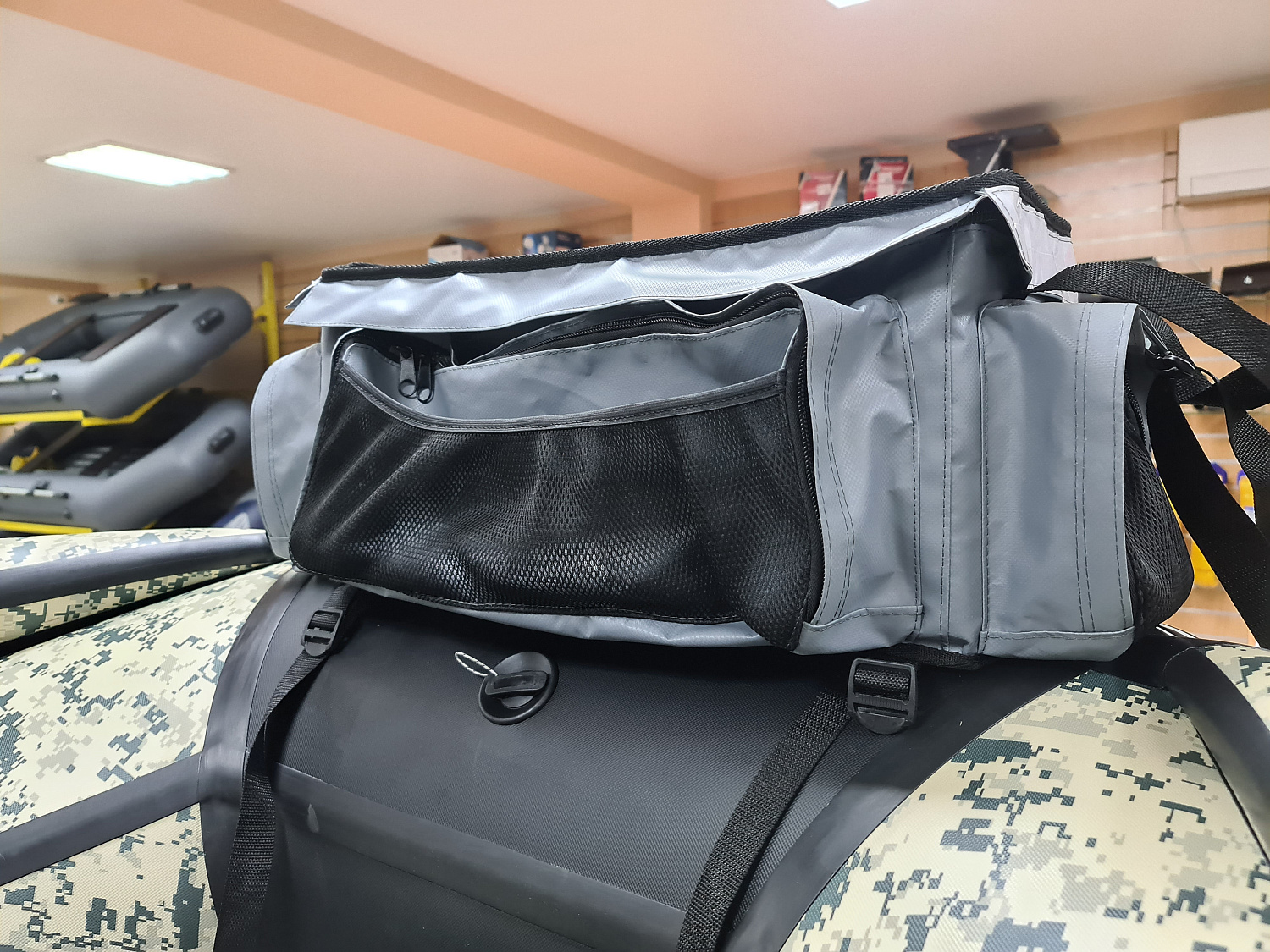 СУМКА ЛЮКС НА БАЛЛОН ДЛЯ ЛОДОК ПВХ 50Х25Х25 СМ в Туапсе