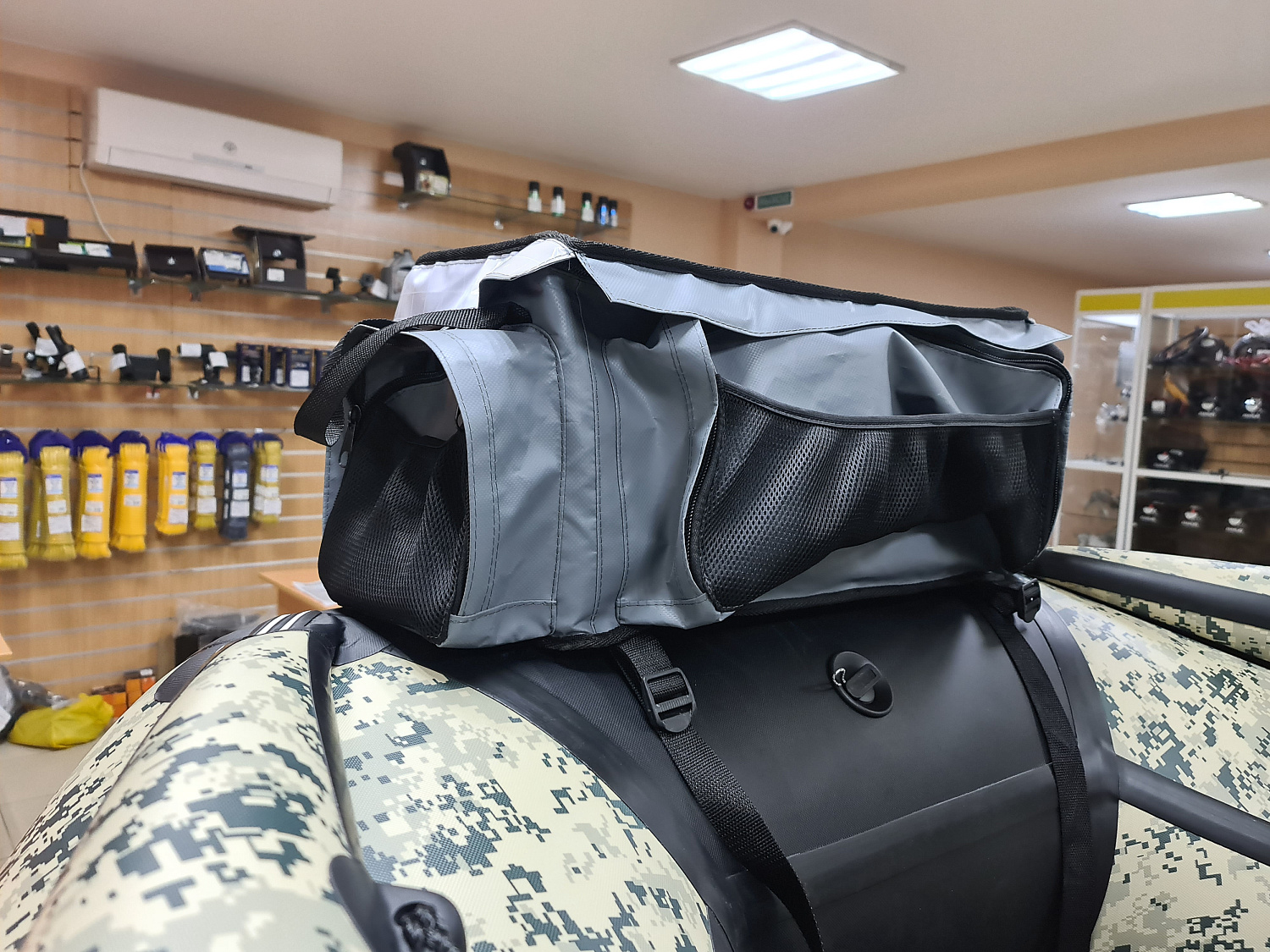 СУМКА ЛЮКС НА БАЛЛОН ДЛЯ ЛОДОК ПВХ 50Х25Х25 СМ в Туапсе